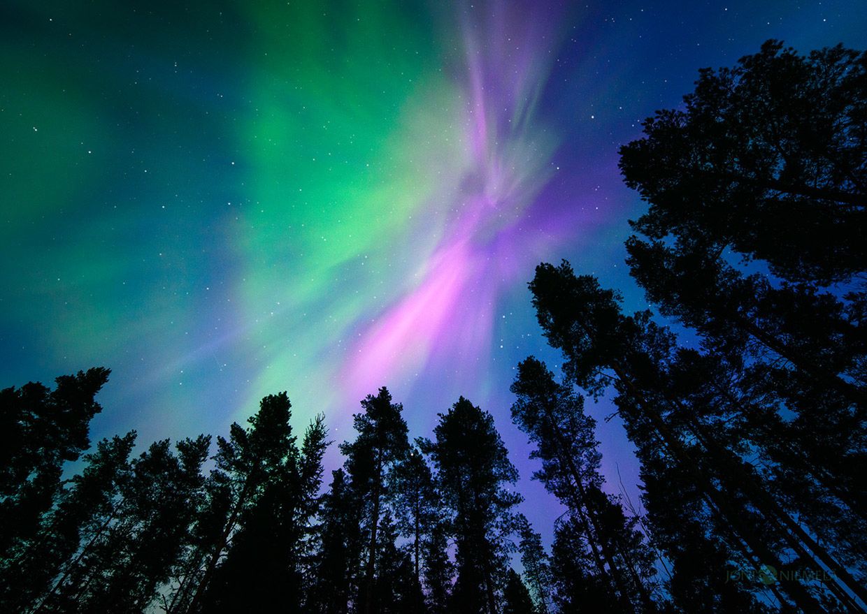 Północne światła mroźnej Finlandii - zobacz jak płyną rzeki światła 7
