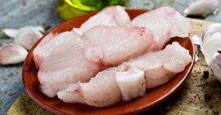 Wygląda obrzydliwie, ale smakuje bajecznie. Ma delikatne mięso i mało ości