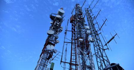 Mieszkańcy Gliwic nie chcą testu 5G. Boją się „smażyć jak parówki w mikrofalówce”