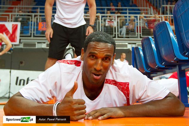 Czy Stelmet zdecyduje się na kontrakt z Thomasem Kelatim?