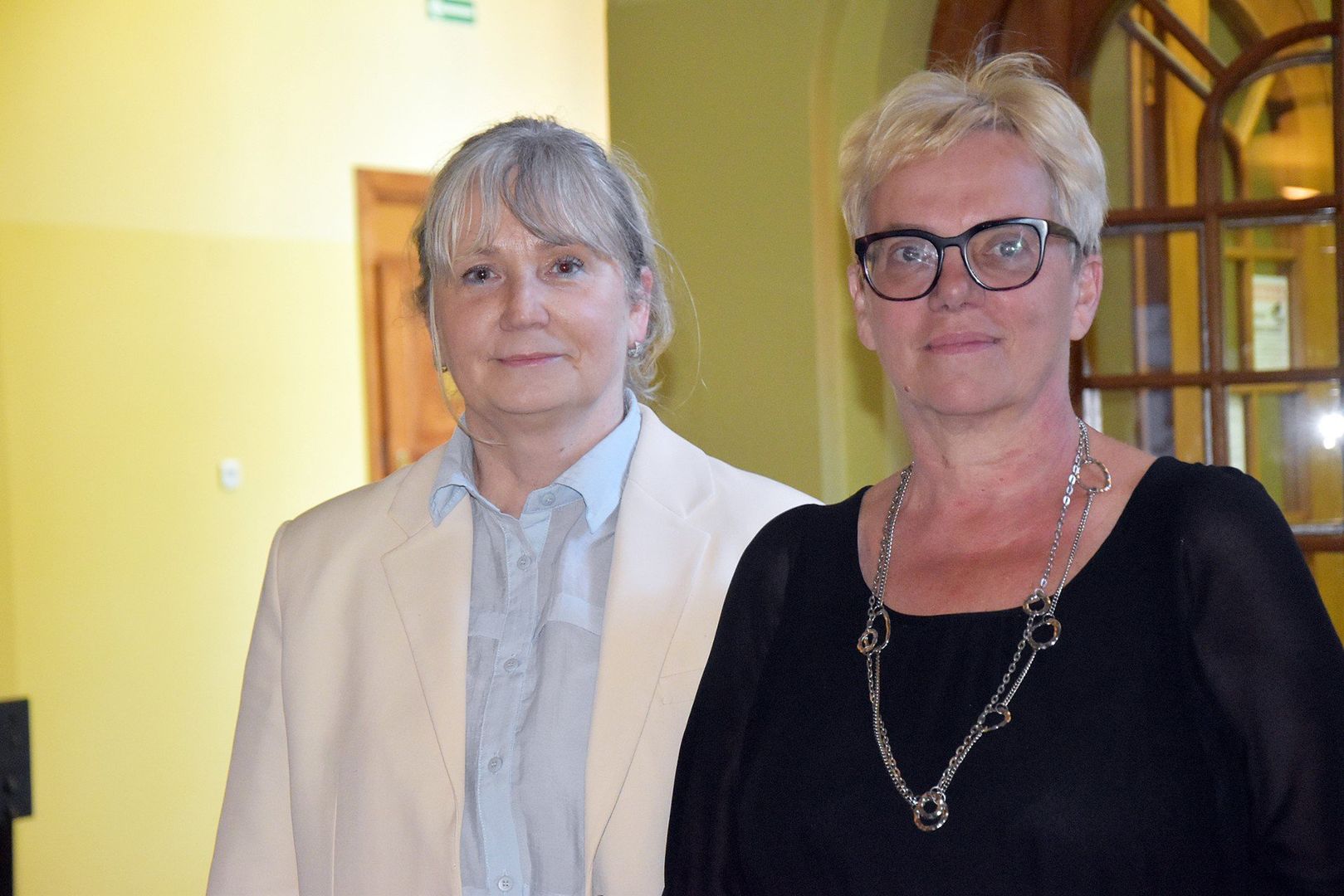 Dyrektorka SP 2 Iwona Matyjas i wicedyrektorka Małgorzata Lewicka 
