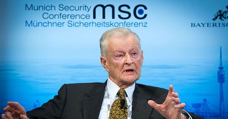 Prof. Brzeziński odebrał Nagrodę im. Nowaka-Jeziorańskiego
