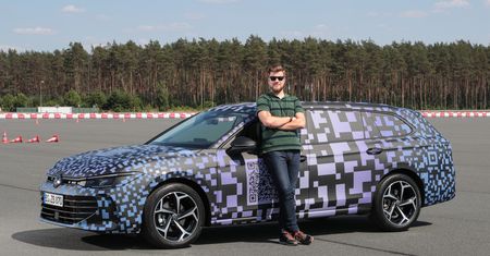 Przedpremierowa jazda nowym volkswagenem passatem – wciąż potrafi zaskoczyć