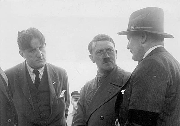 Pamiętnik powiernika Adolfa Hitlera przekazany Muzeum Holokaustu