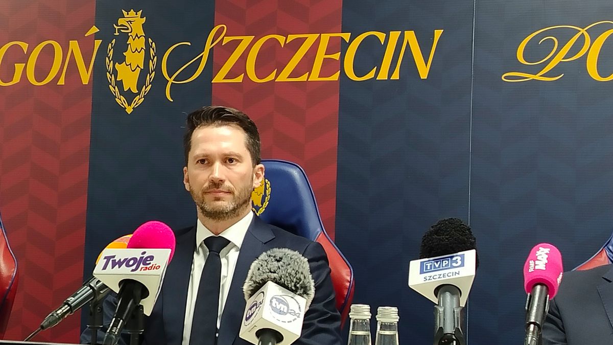 WP SportoweFakty / Sebastian Szczytkowski / Nilo Effori na konferencji prasowej