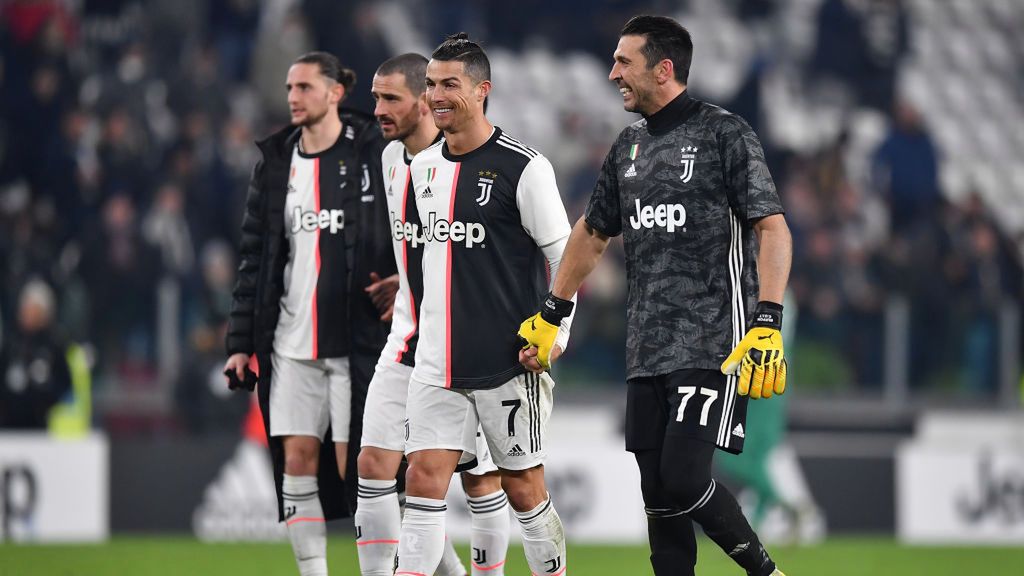 Zdjęcie okładkowe artykułu: Getty Images / Valerio Pennicino - Juventus FC / Na zdjęciu: Cristiano Ronaldo i Gianluigi Buffon