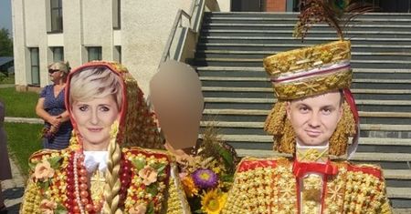 Słomiana para prezydencka hitem. Zdjęcie z dożynek w Sandomierzu obiegło sieć
