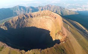 Fokus TV HD Poza kontrolą: Pompeje i gniew Wezuwiusza