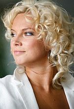 Uwodzicielska i przewrotna Joanna Liszowska