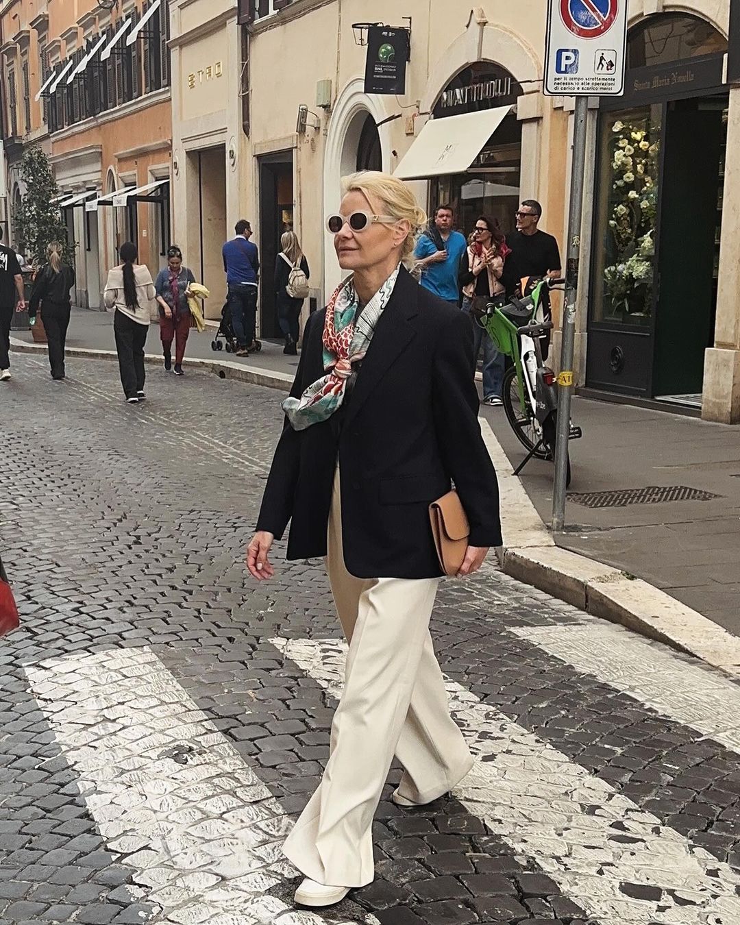 Małgorzata Kożuchowska spaceruje po Rzymie 