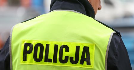 Brutalnie pobił starszą kobietę. Napastnika obezwładnili przechodnie