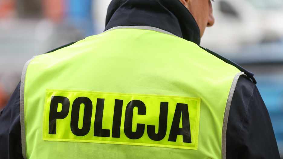 patrol policji
Leszek Szyma�ski
1listopada, akcja, bezpiecze�stwo, bezpiecze�stwo na drodze, funkcjonariusz, funkcjonariusze, KGP, Komendy G��wnej Policji, konferencja, Konferencja prasowa, na drodze, policja, policjanci, policjant, policji, prasowa, radiow�z, ruch, w�z policyjny, wzmo�ony, znicz