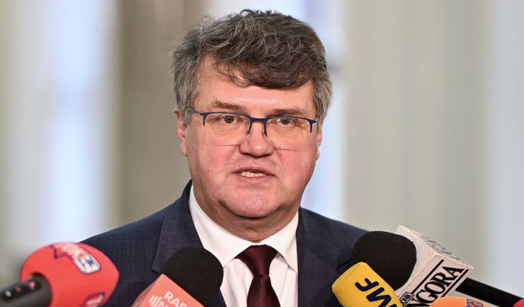 Giertych już wie? Komentuje zamieszanie z posłem Wąsikiem