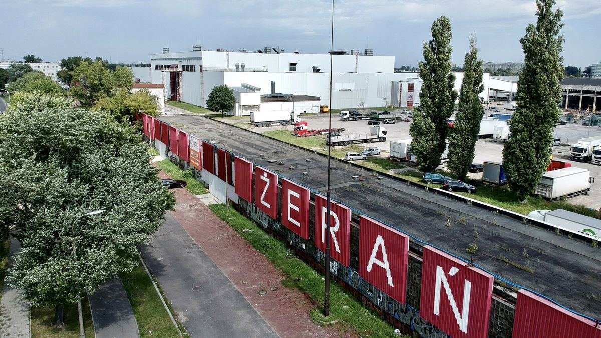 Fabryka FSO sprzedana. Powstanie tu nowe Miasteczko Wilanów?