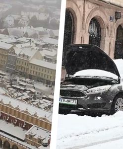 Potężne śnieżyce w Krakowie. Śnieg sparaliżował miasto