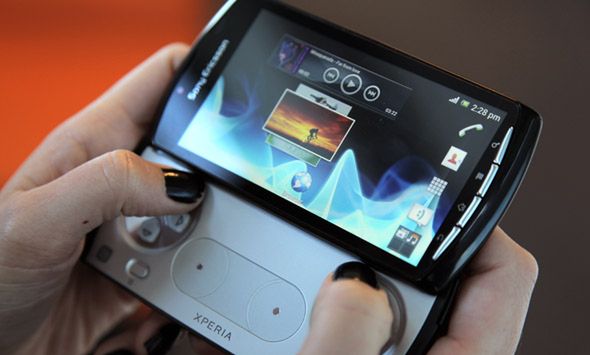 Xperia PLAY ICS beta | fot. Sony