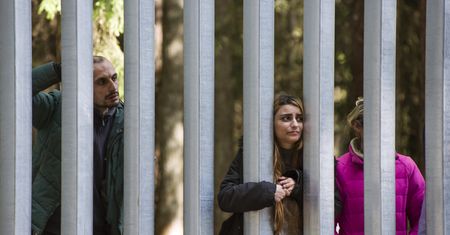 "Barometr Humanitarny". Polacy chętnie pomagają, ale mniej migrantom i uchodźcom