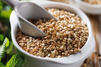 Niedoceniana, ale bardzo zdrowa kasza. Jedz regularnie, bo udrażnia tętnice