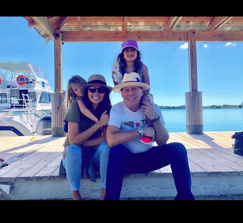 Emma Heming-Willis z Brucem Willisem i dziećmi