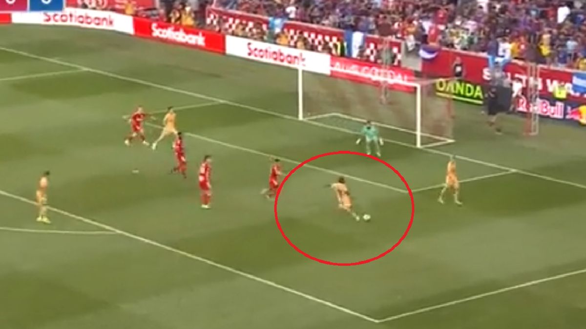 Twitter / FC Barcelona / Na zdjęciu: Ousmane Dembele