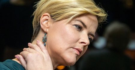 Przybita Zamachowska wyznaje: "TVP ma niezwykłą umiejętność WYRZĄDZANIA PODŁOŚCI człowiekowi, któremu należą się kwiaty"