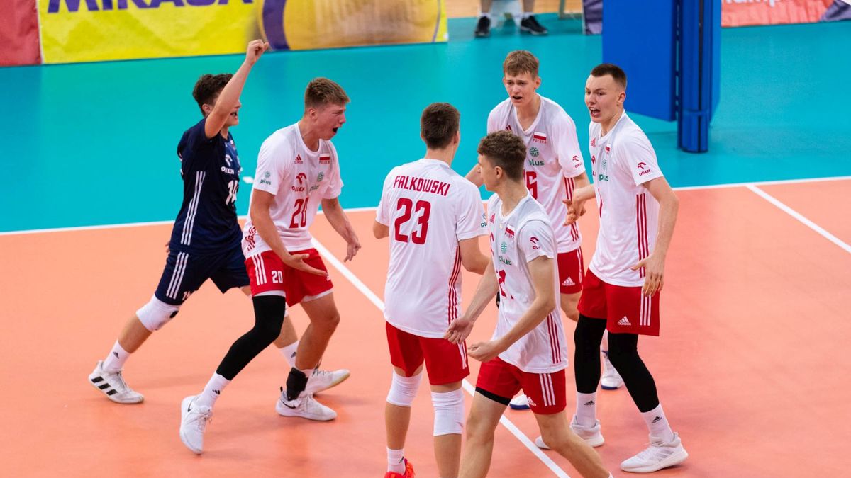 Zdjęcie okładkowe artykułu: Materiały prasowe / CEV / Na zdjęciu: siatkarze reprezentacji Polski U-17