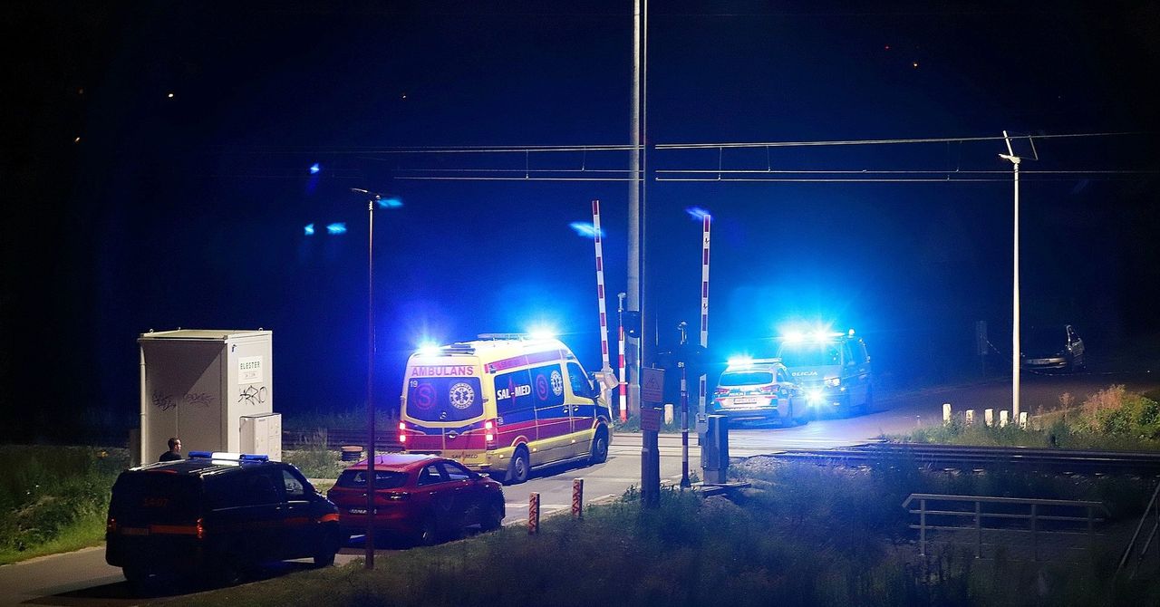 Czarne: Tragedia na torach. Pociąg śmiertelnie potrącił kobietę