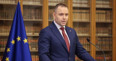 Nawrocki krytykuje UE. "To nie jest unia naszych marzeń"