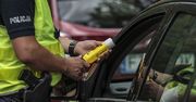 Pijany przyjechał autem na komendę. Okazało się, że ma zakaz prowadzenia pojazdów