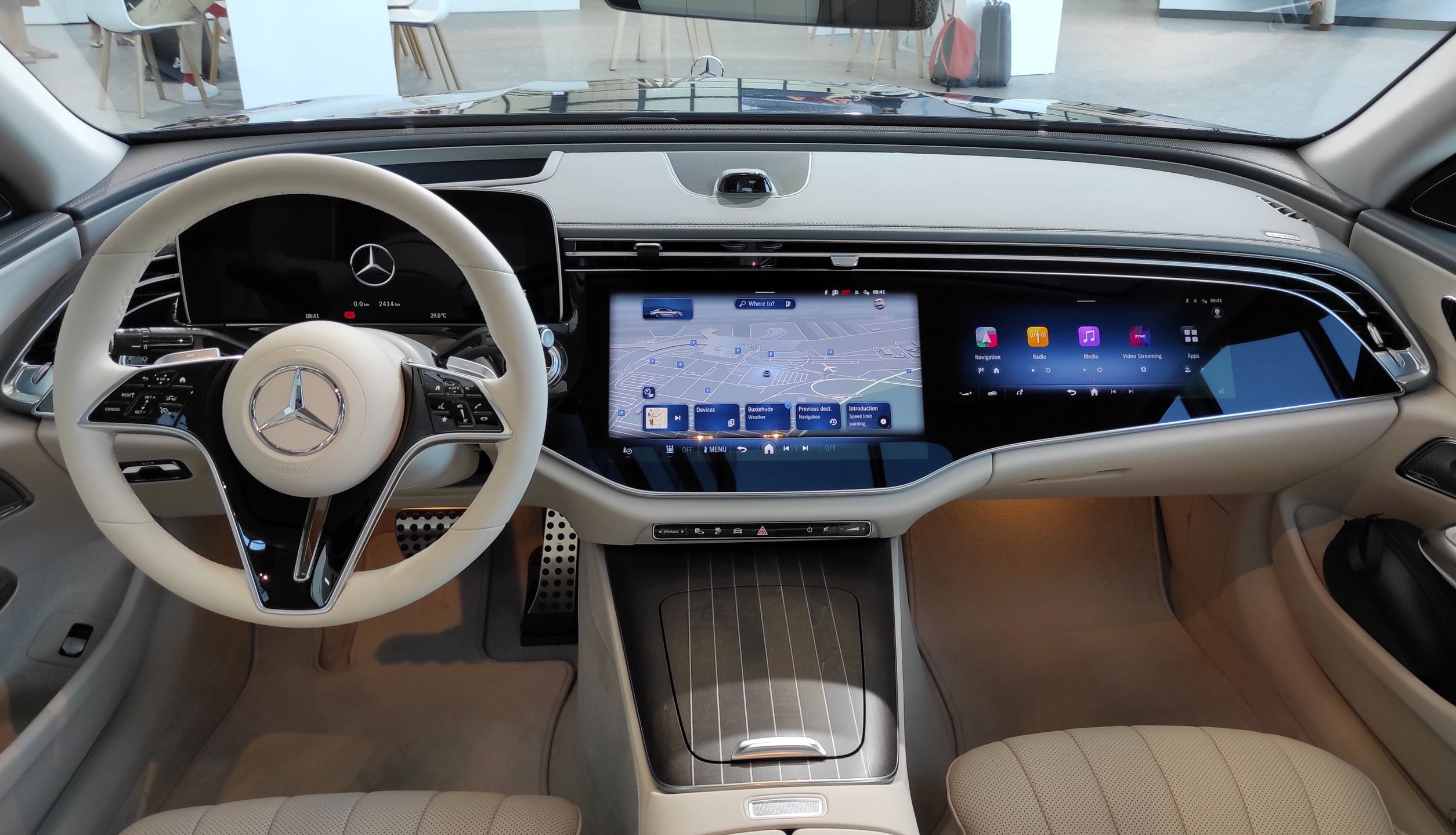 Mercedes Klasy E (W214)
