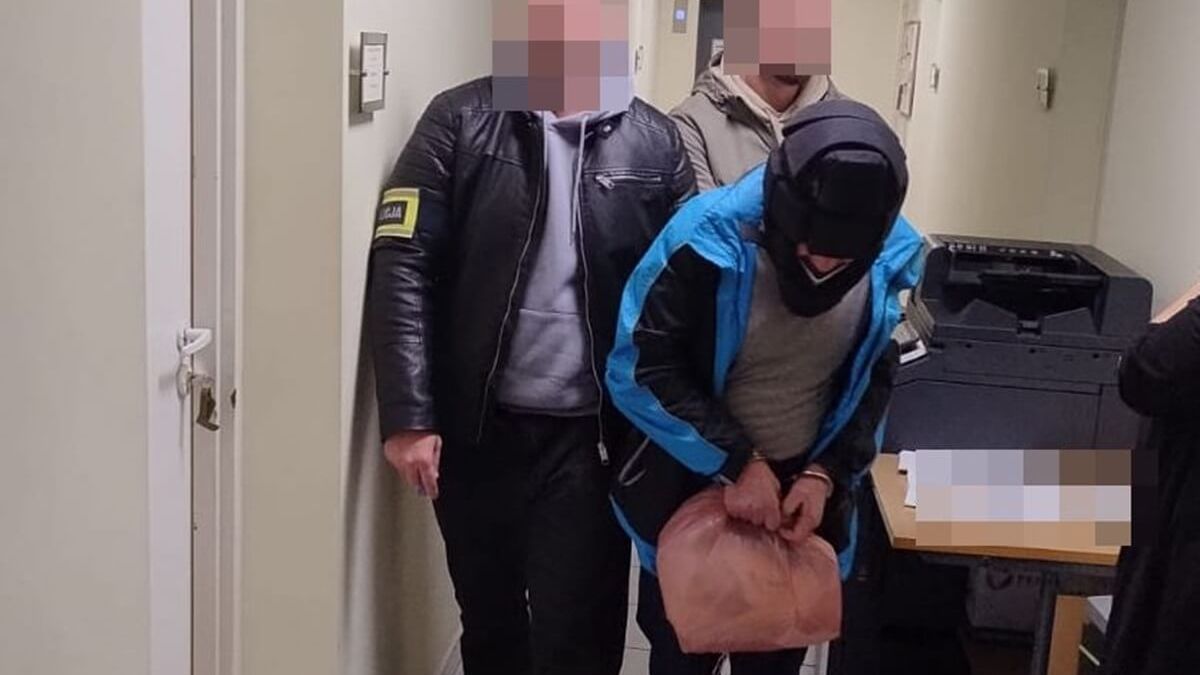 Agresywny 54-latek zatrzymany przez policjantów