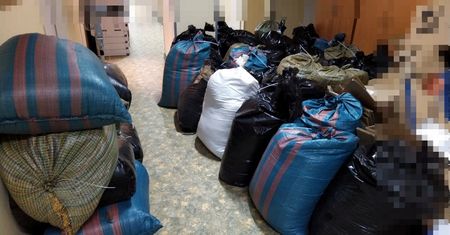 Warszawa. Zatrzymany za posiadanie ponad 600 kg tytoniu