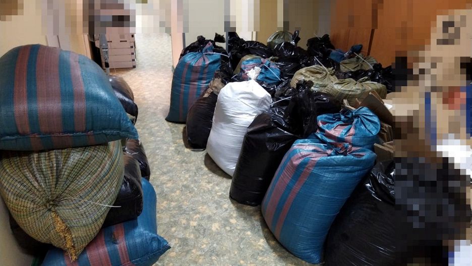 Warszawa. Zabezpieczono ponad 600 kg "krajanki" tytoniu