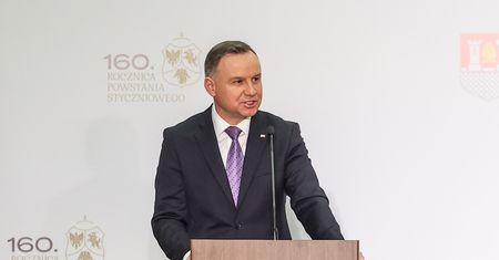 Prezydent zapewnił podwyżki wynagrodzeń współpracowników. Wzrosną też dodatki