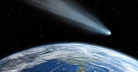 Kometa PanSTARRS mija dzisiaj Ziemię. Przetrwała zbliżenie do Słońca
