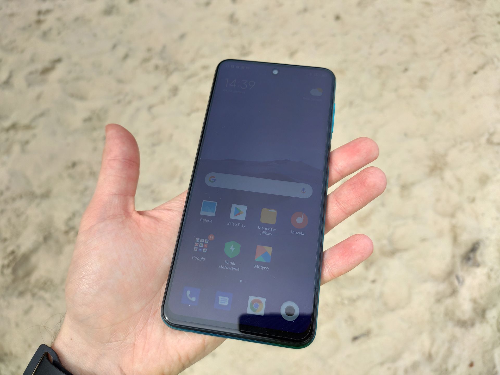 Redmi Note 9 Pro nad morzem. Wcale nie żałowałem, że nie wziąłem bezlusterkowca 2