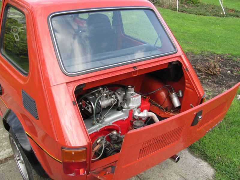Fiat 126P Abarth - replika (fot. motonews.pl)
