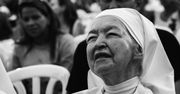 Zakonnica najstarszą żyjącą osobą na świecie. Kocha Jezusa i piłkę nożną