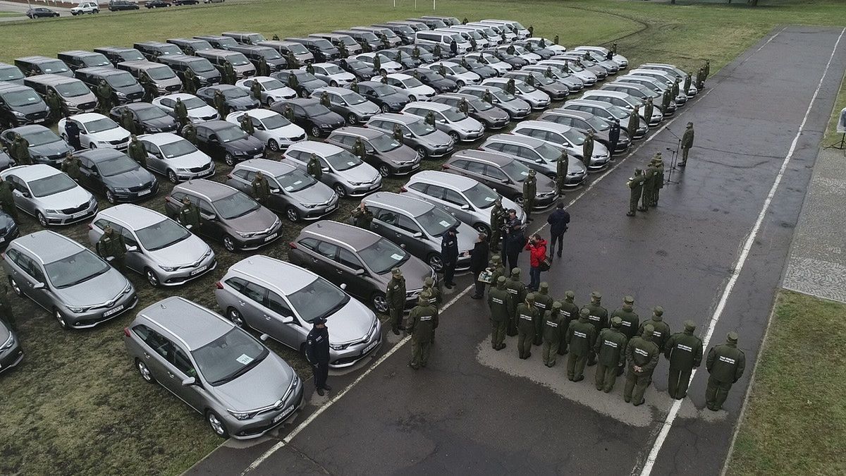 Straż graniczna nie jest jedyna. Zbroi się również policja, która niebawem dostanie nowe BMW serii 3