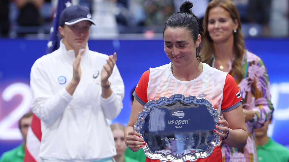 Zdjęcie okładkowe artykułu: Getty Images / Matthew Stockman / Na zdjęciu: Ons Jabeur i Iga Świątek