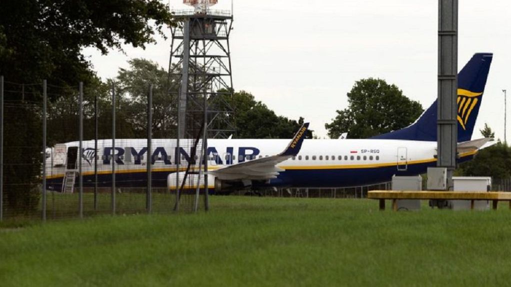Awaryjne lądowanie samolotu Ryanair z Krakowa