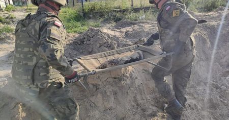 Niewybuch przy ul. Wereszki w Białej Podlaskiej. Saperzy zakończyli akcję, mieszkańcy wrócili do domów