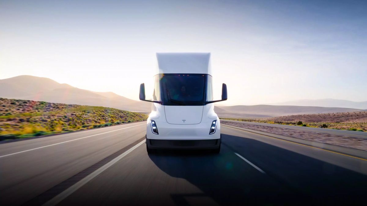 Tesla Semi 1