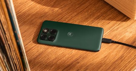 Jest tańsza niż zapowiadali. Motorola Edge 70 Plus już w Polsce