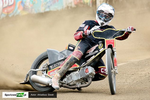 - Uważam, że liga będzie ciekawa, na pewno bardzo wyrównana i nie można nikogo lekceważyć - mówi Adrian Szewczykowski