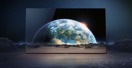 77-calowy telewizor OLED - od Sony i od Panasonica