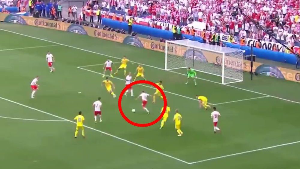 bramka Jakuba Błaszczykowskiego w meczu Polska - Ukraina na Euro 2016