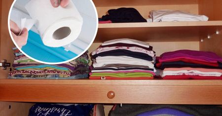 Umieść rolkę papieru toaletowego w szafie. Szybko sobie podziękujesz