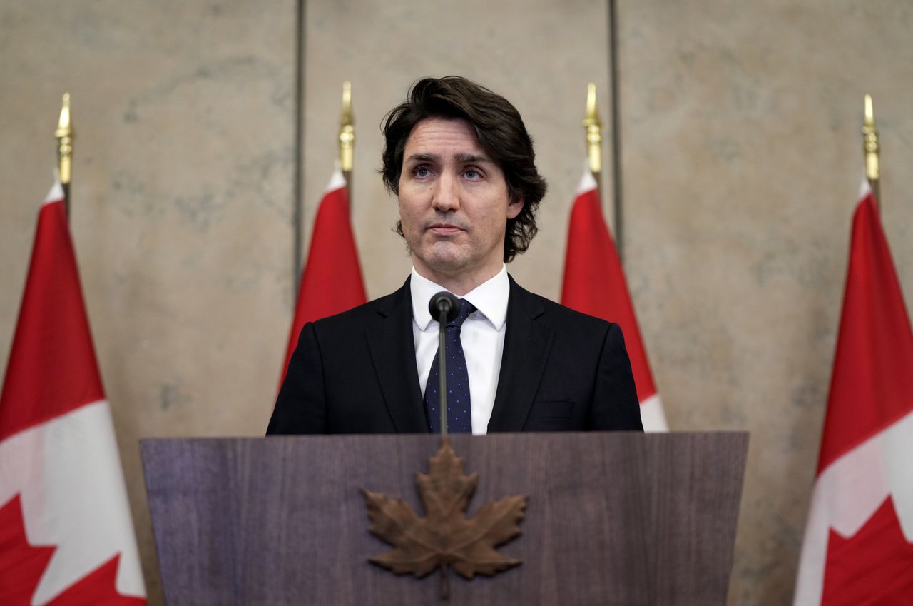 Wsparcie dla Ukrainy. Justin Trudeau po rozmowie z Andrzejem Dudą