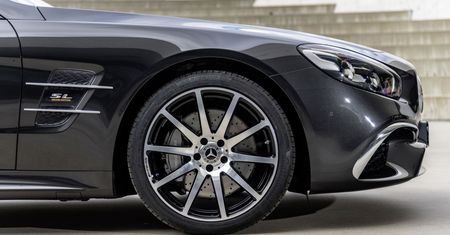 Mercedes SL nie umrze. Do pracy nad nową generacją zaciągnięto AMG